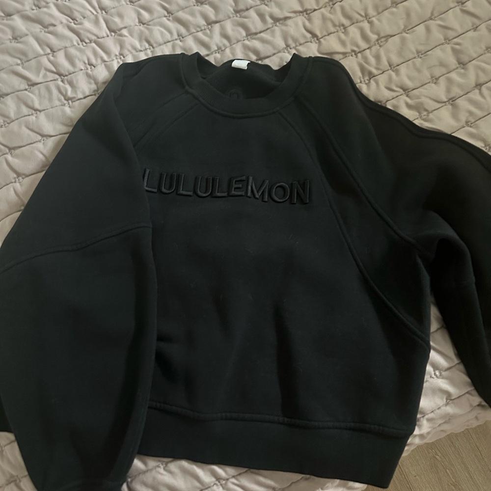 Lululemon Athletica Black Crewneck